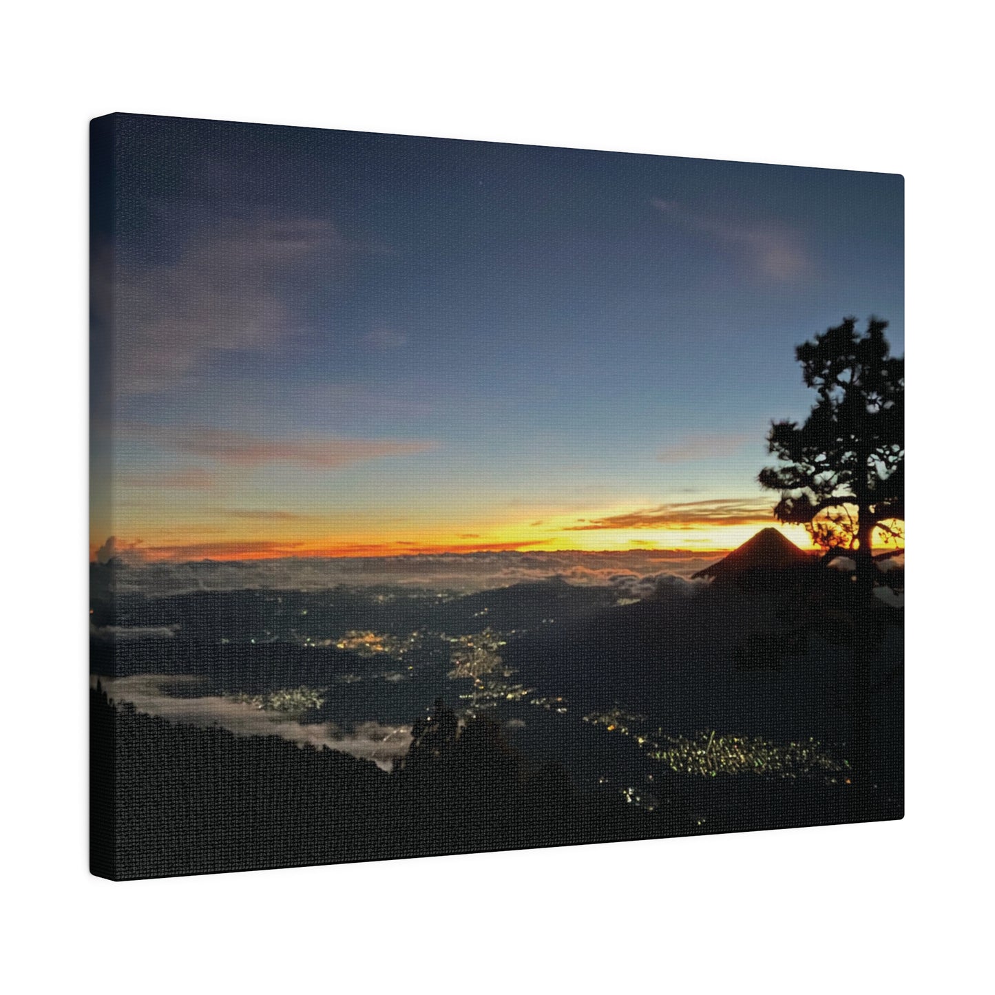 Volcán Acatenango - Matte Canvas Print and Wall Art, 0.75"